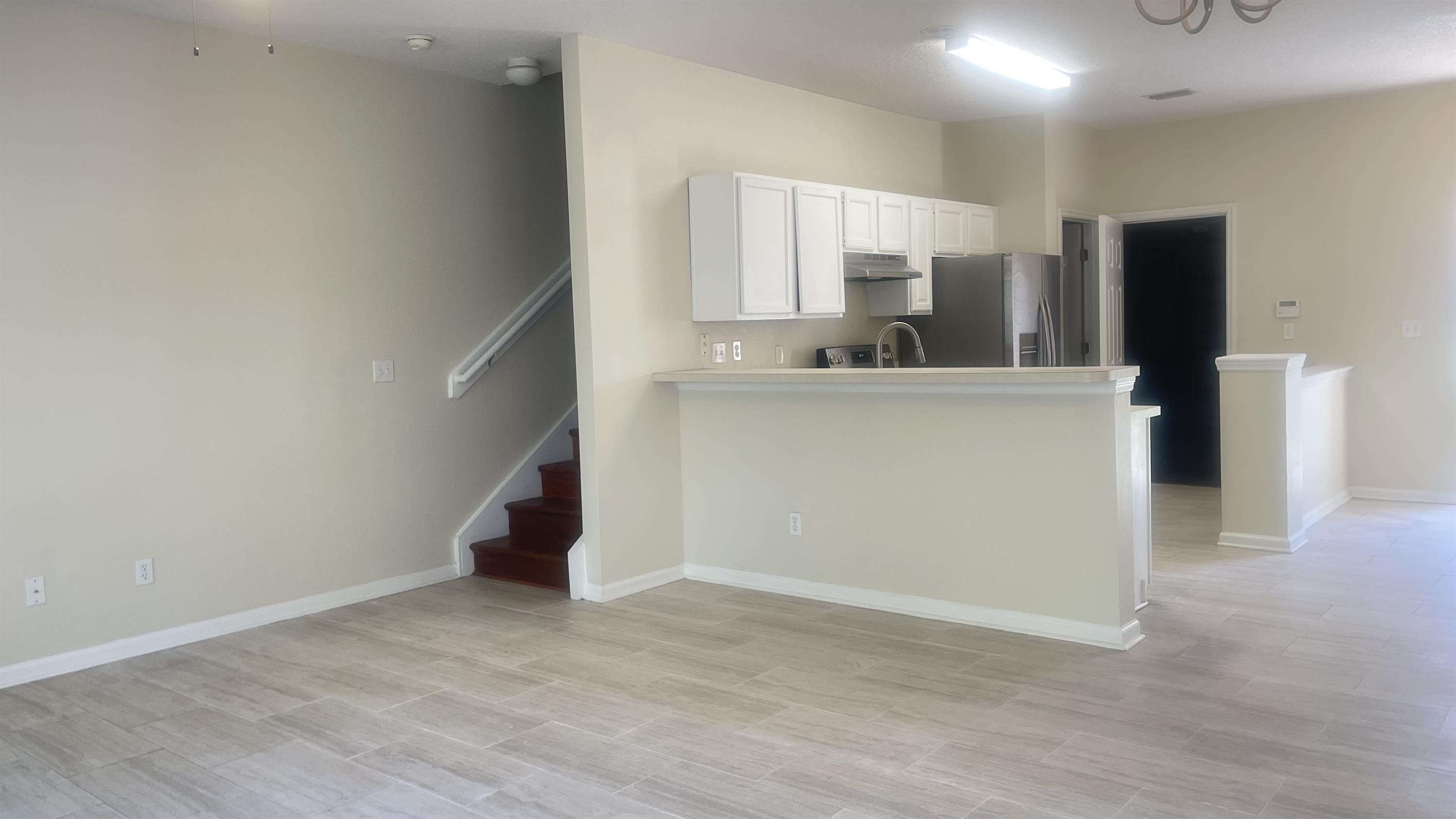 1707 Biscayne Bay Circle